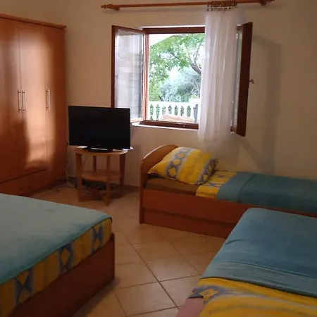 Apartments Tomi Novalja Room photo