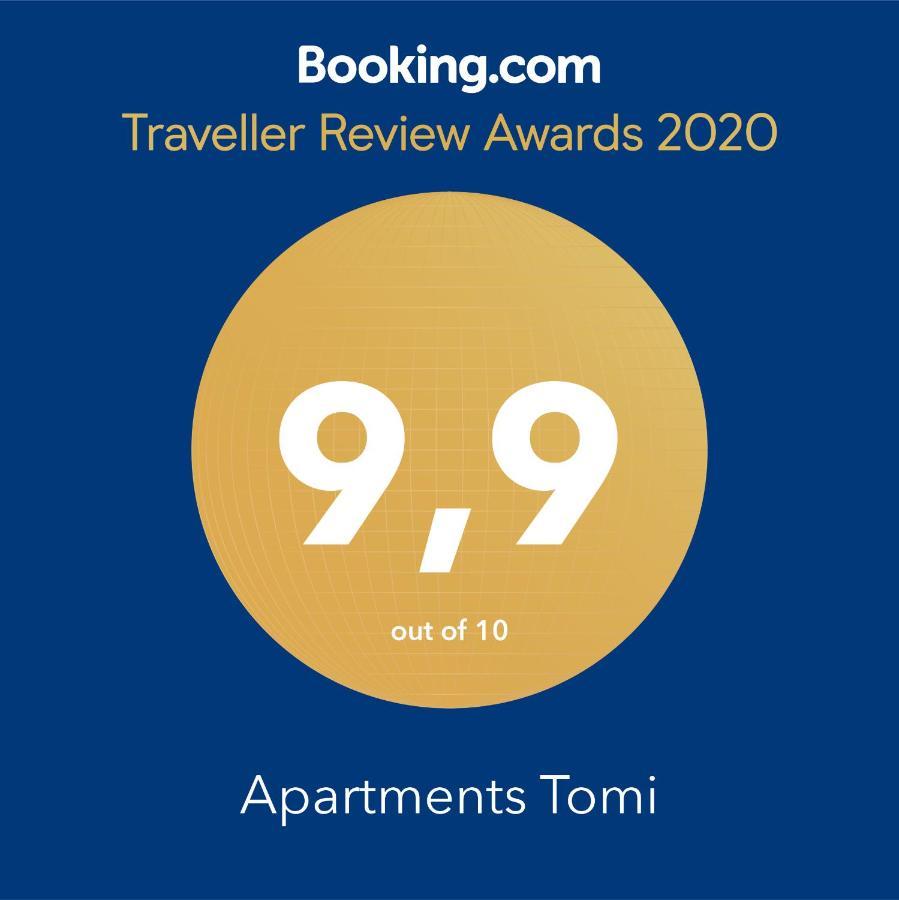 Tomi Apartment