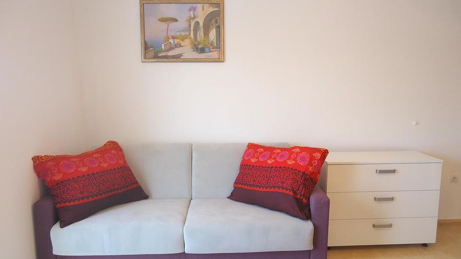 Tomi Apartment Novalja