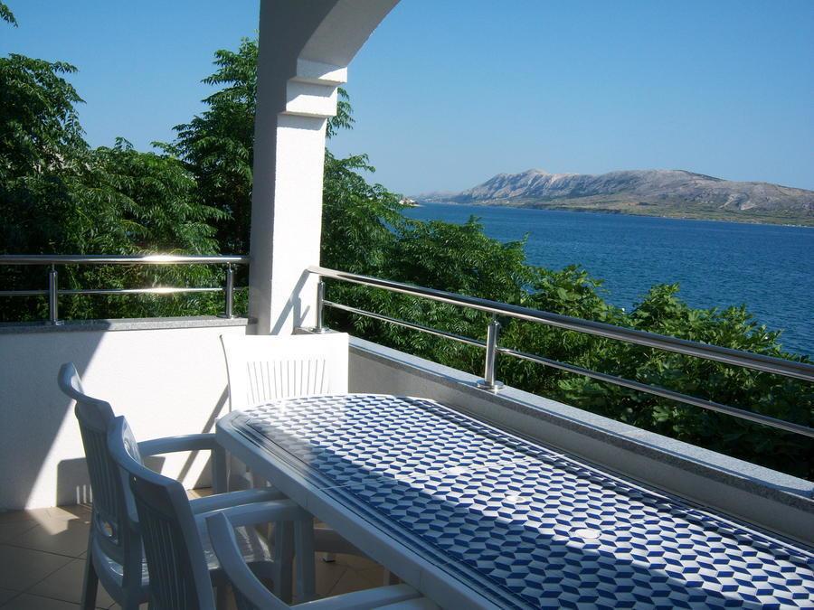 Apartament Tomi *