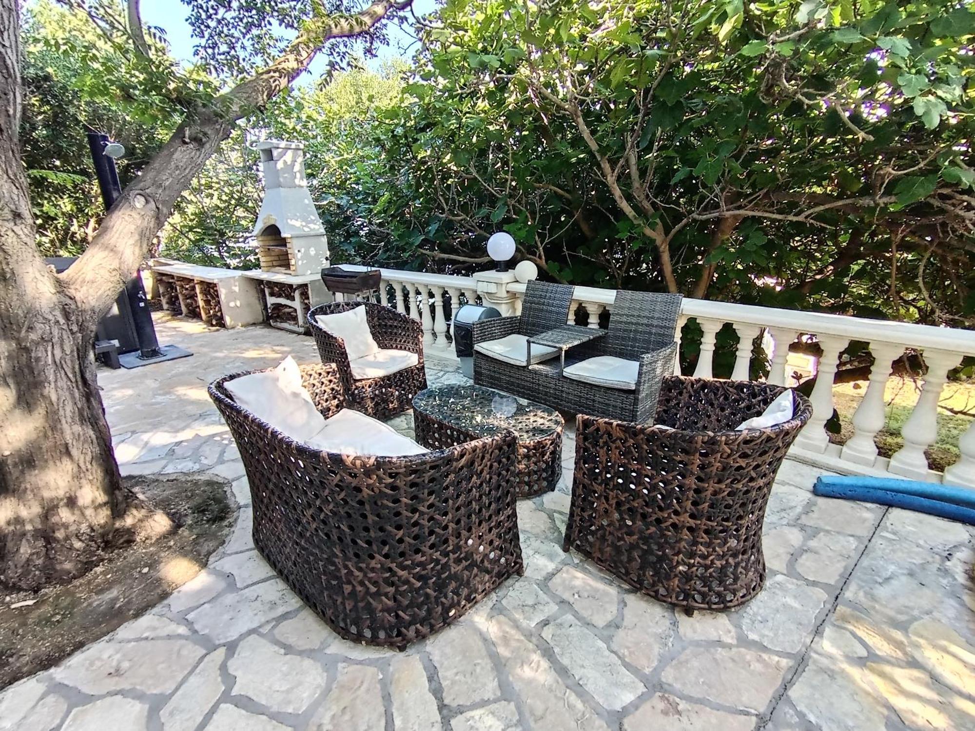 Apartament Tomi